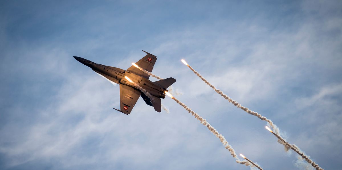 Frankreich: Schweizer Luftwaffe am Defilee in Paris dabei