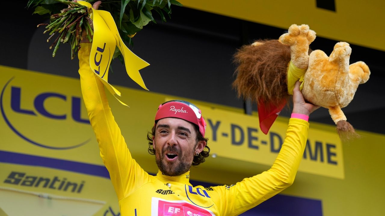 Ben Healy takes Tour de France yellow jersey to give Ireland another cycling hero
