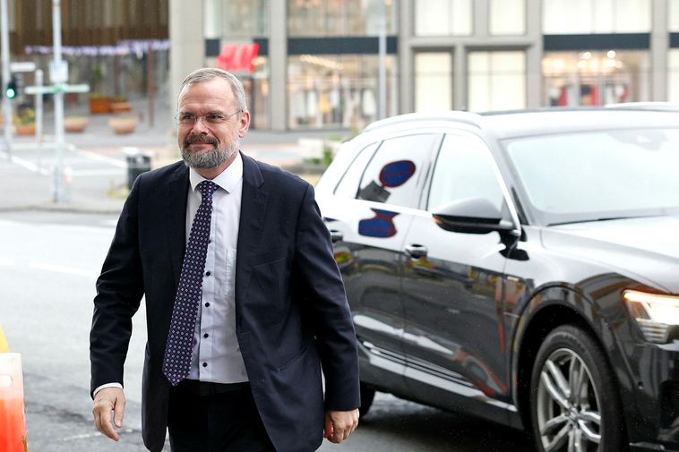 Fiscal plan approved: “Good God almighty”