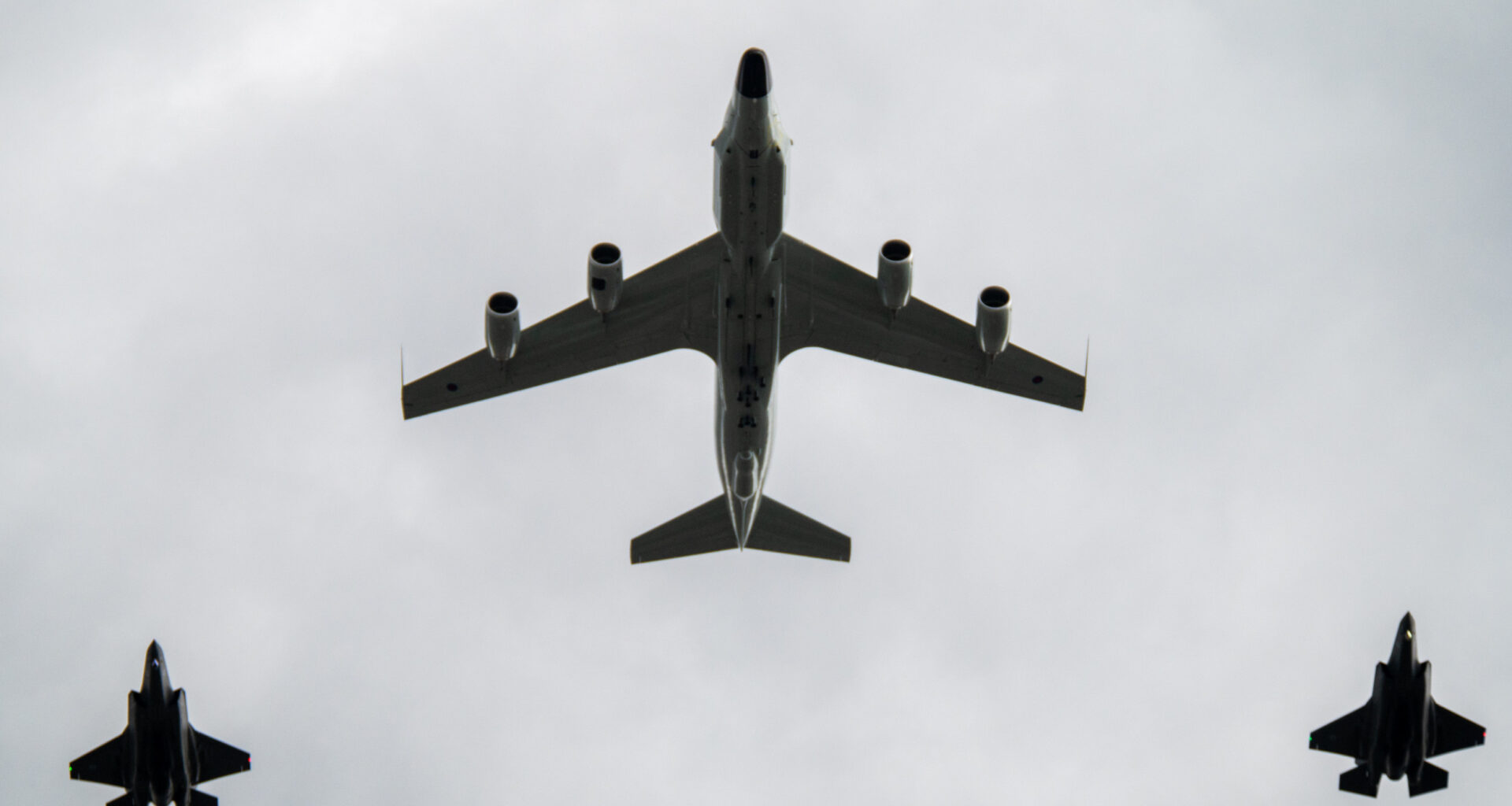 RC-135W Rivet Joint