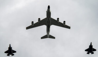RC-135W Rivet Joint