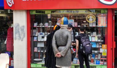 Average CEX customers