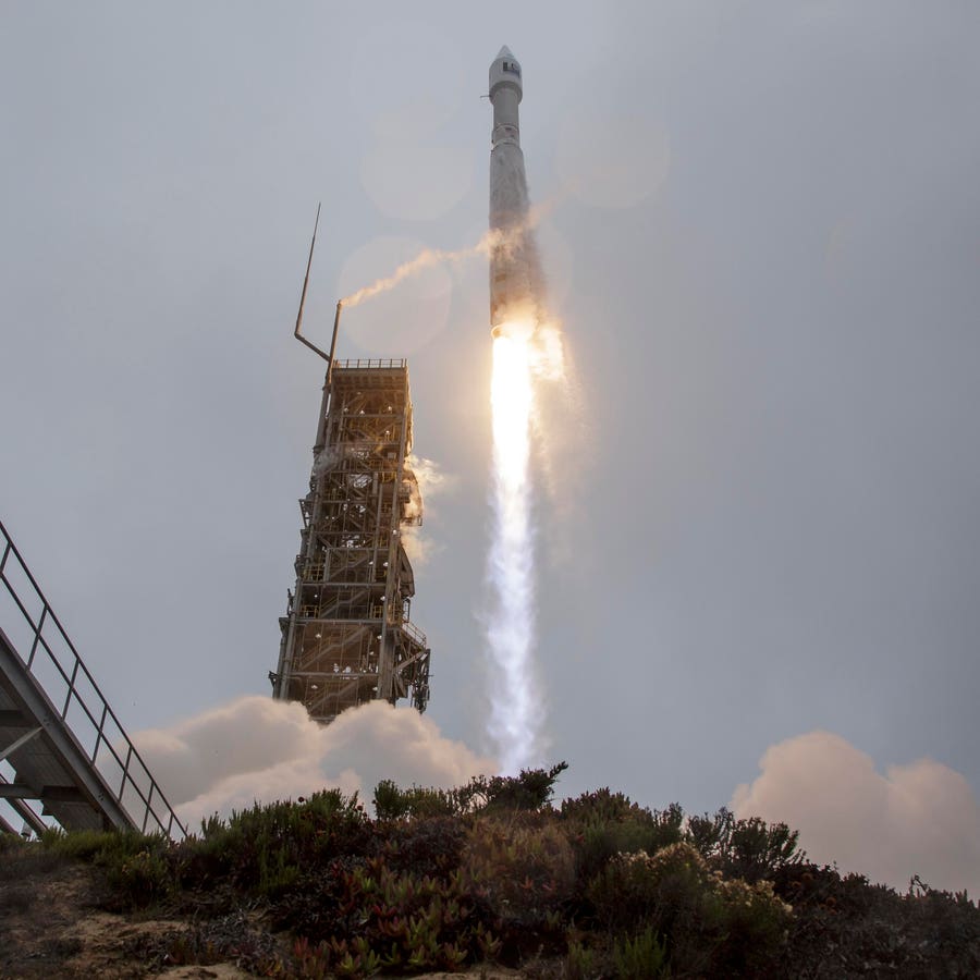 West Coast Opportunities Await Space Industry Rocket Booster Builders