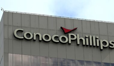 ConocoPhillips says it plans significant oil exploration this winter in National Petroleum Reserve-Alaska