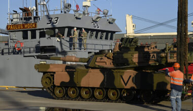M1A2 Abrams tank