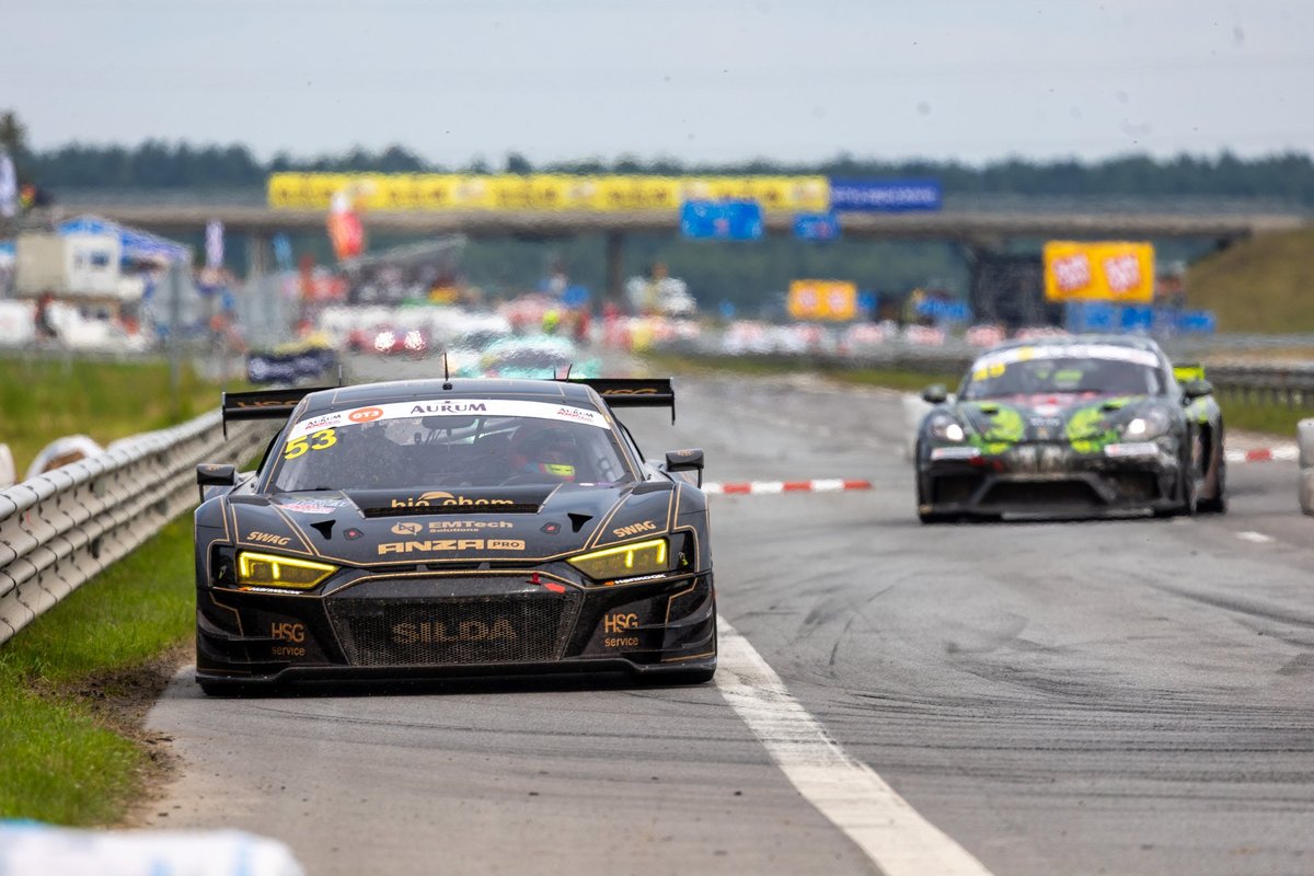 1006 km lenktynėse – lietuviškojo Audi R8 ekipažo triumfas
