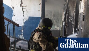 Ukraine war briefing: Zelenskyy says peace negotiations ‘must be stepped up’ | Ukraine