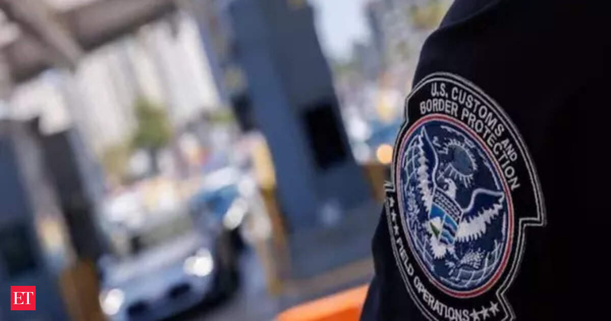 Trump lashes out after illegal immigrant shoots off-duty officer in New York