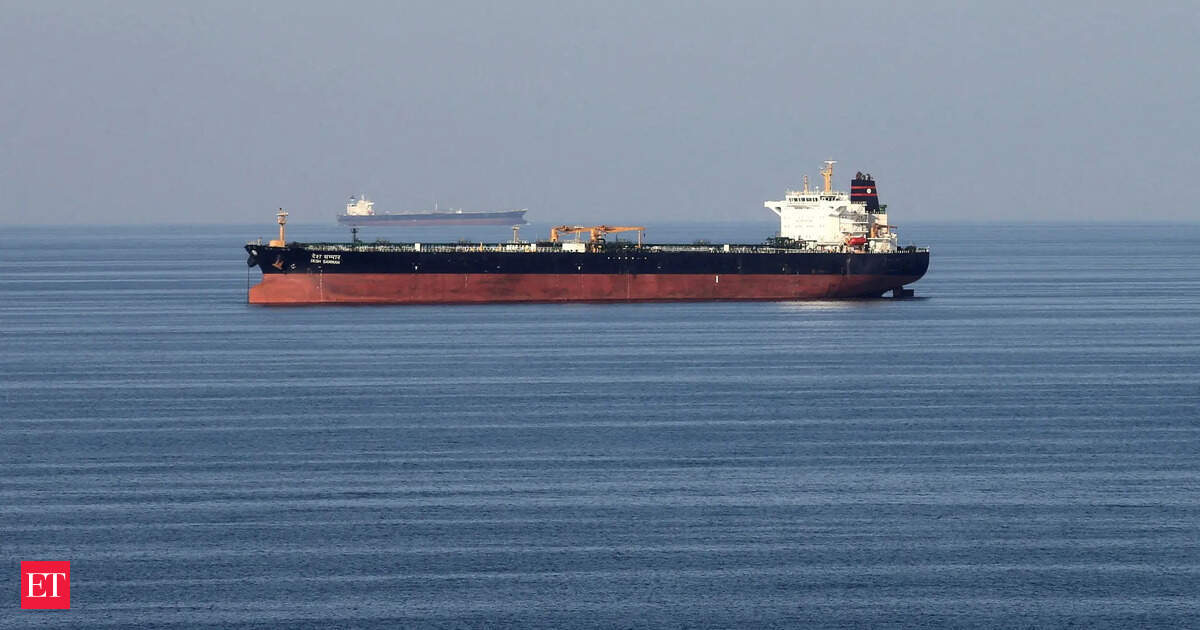 UK sanctions 135 oil tankers in Russia's shadow fleet