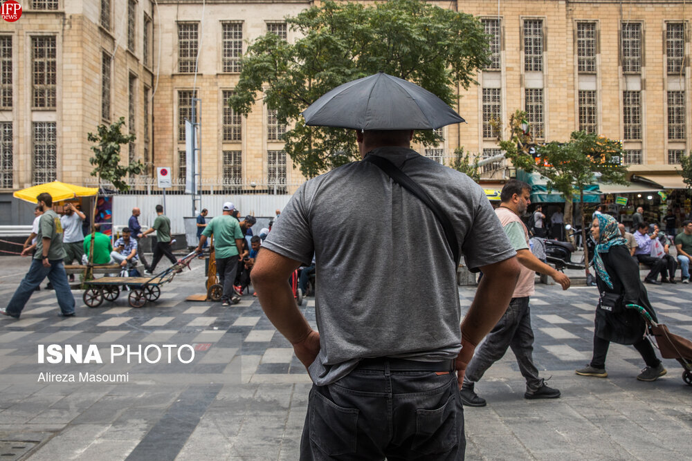 Iranian Official Urges Sun Protection As UV Radiation Levels Rise