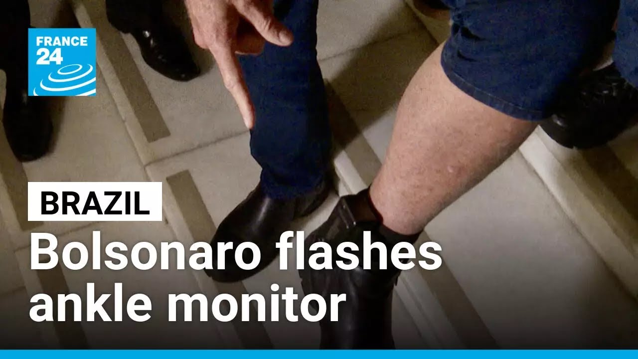 Brazil: Bolsonaro flashes ankle monitor as judge threatens imprisonment • FRANCE 24 English