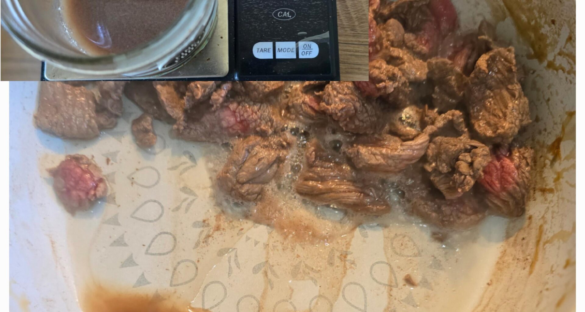 Est-ce normal d'avoir 14% d'eau dans 250grs d'émincé de bœuf ? J'avais pas l'impression que c'était comme ça avant. M-budget émincé de bœuf 250grs (cuisson à sec sans huile ou vin)