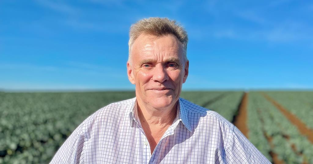 Leaderbrand’s Stuart Davis awarded Horticulture New Zealand life membership | News