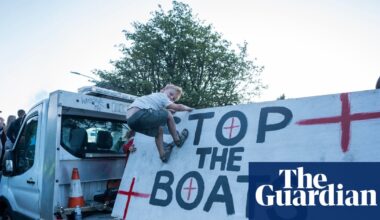 Dover asylum protests pose danger to small boat arrivals, charities say | Immigration and asylum