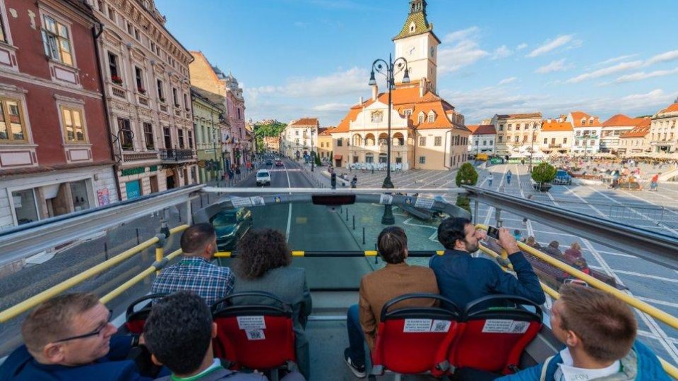 Autobuzul etajat, retras din nou de pe traseu