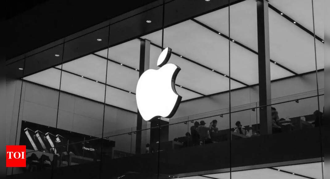 Apple alerted some users in Iran of iPhone spyware attacks ahead of Israel conflict, claim researchers