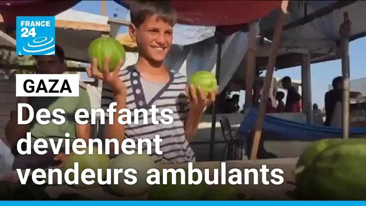 À Gaza, des enfants travaillent en tant que vendeurs ambulants • FRANCE 24