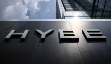 Korea Police Raid HYBE Offices Over Ongoing Stock Probe