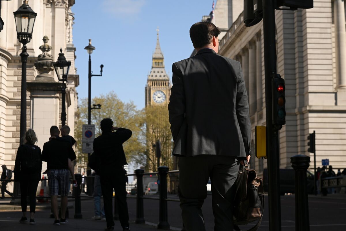 UK Faces Significant Challenges to Growth Plan, IMF Says - Bloomberg