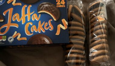 My box of 24 Jaffa Cakes has 25 in it