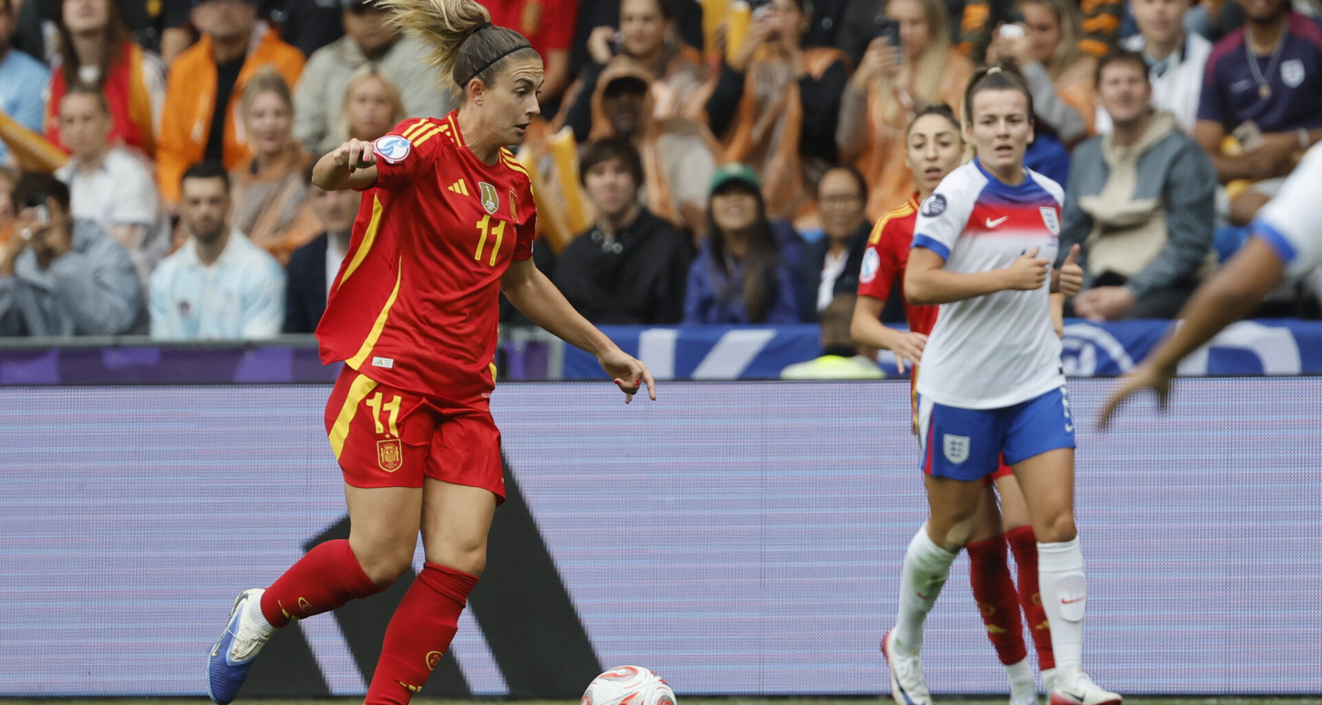 España - Inglaterra, en directo: ¡Golazo de Mariona!