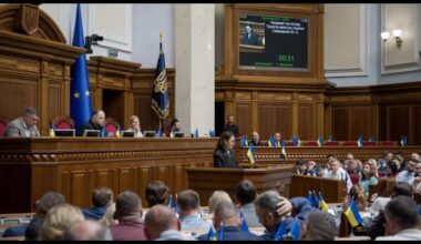 L'UE "profondément préoccupée" par le "recul" de l'Ukraine dans la lutte anticorruption • FRANCE 24