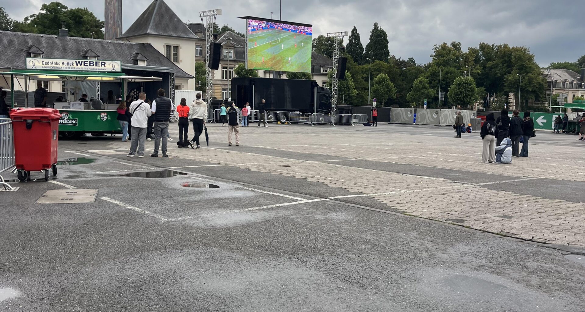 Women Euro Cup big screen - empty square