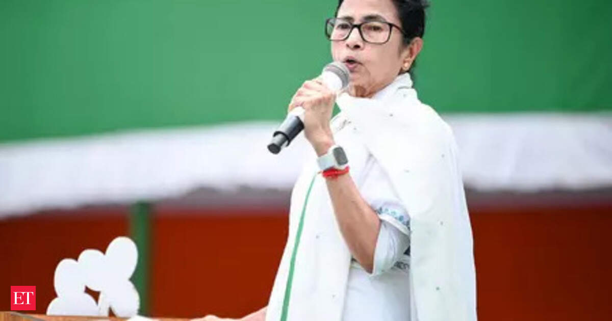West Bengal Chief Minister Mamata Banerjee urges migrant Bengalis to return, vows livelihood plan