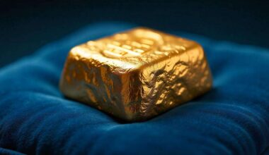Local Gold Prices Decline as Markets Await Fed Decision and Trade War Developments