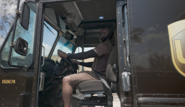 UPS reports declines in quarterly revenue, profit as package volumes reduce