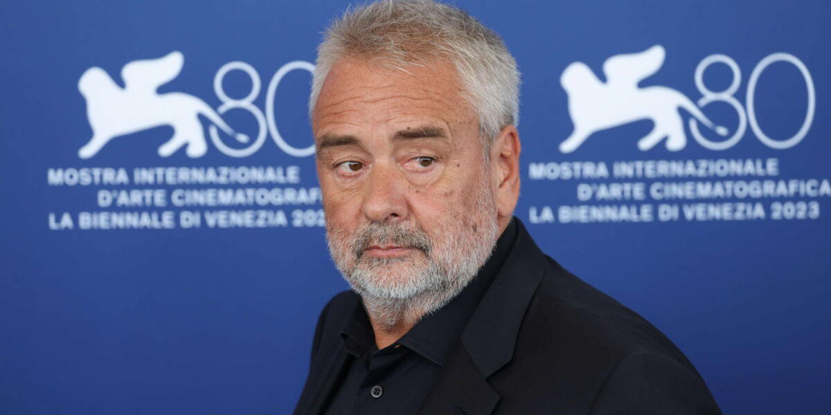 "Elle a eu le rôle parce que..." : Luc Besson fait une troublante confidence sur Zoë Bleu, la fille de Rosanna Arquette, à l'affiche du film Dracula