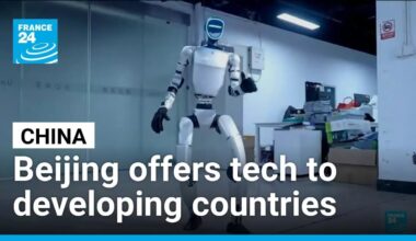 China calls for shared AI future, offering tech to developing countries • FRANCE 24 English