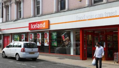 Iceland U-turns on egg pledge after campaigner pressure