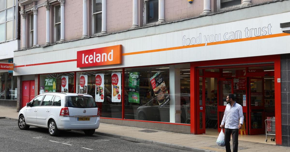Iceland U-turns on egg pledge after campaigner pressure