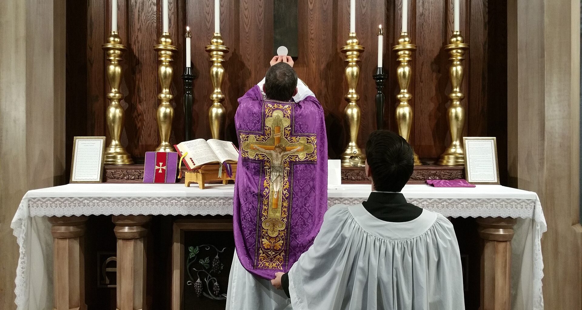 Will Pope Leo take on the traditionalists?