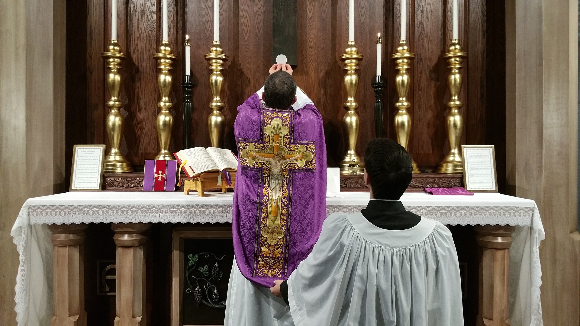 Will Pope Leo take on the traditionalists?