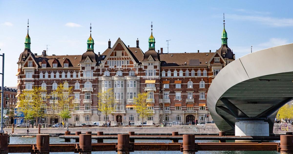 Cruise offers to captivating coasts and cities