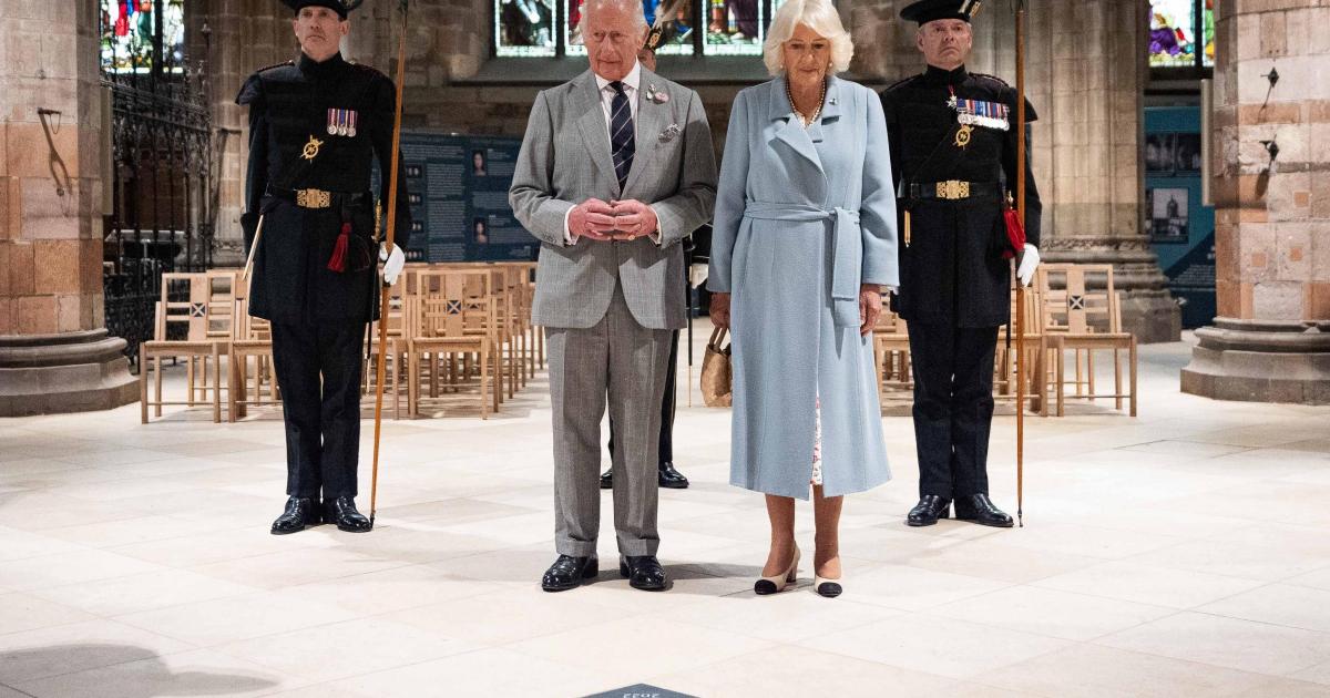 Charles and Camilla attend service to dedicate memorial stone to the late Queen