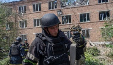 Four people killed in Russia and Ukraine as countries trade aerial attacks