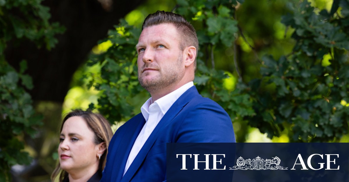 Liberal Party deputy leader Sam Groth to test new privacy laws after article about his family