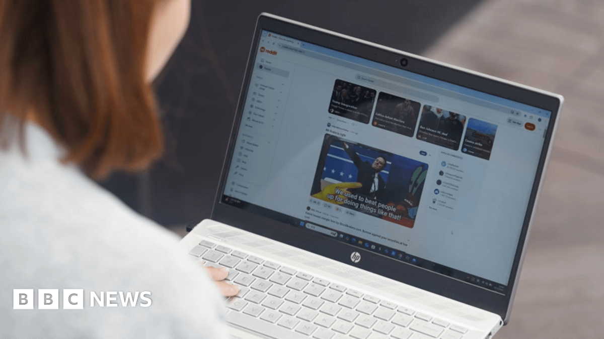Reddit introduces age verification in the UK