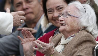 Parishes need to launch 'revolution of care' for the elderly, pope says