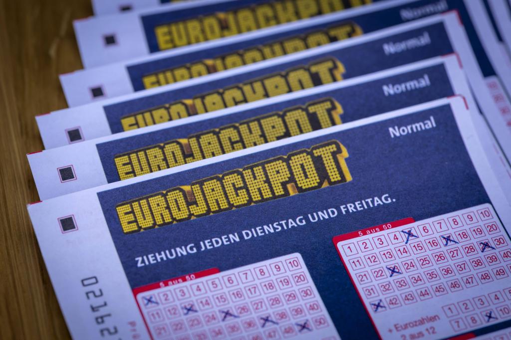Lottery company sent inaccurate notifications of massive winnings to 'thousands' in Norway