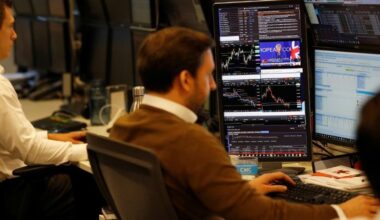European markets in the red; TIM and Amplifon lead the Mib