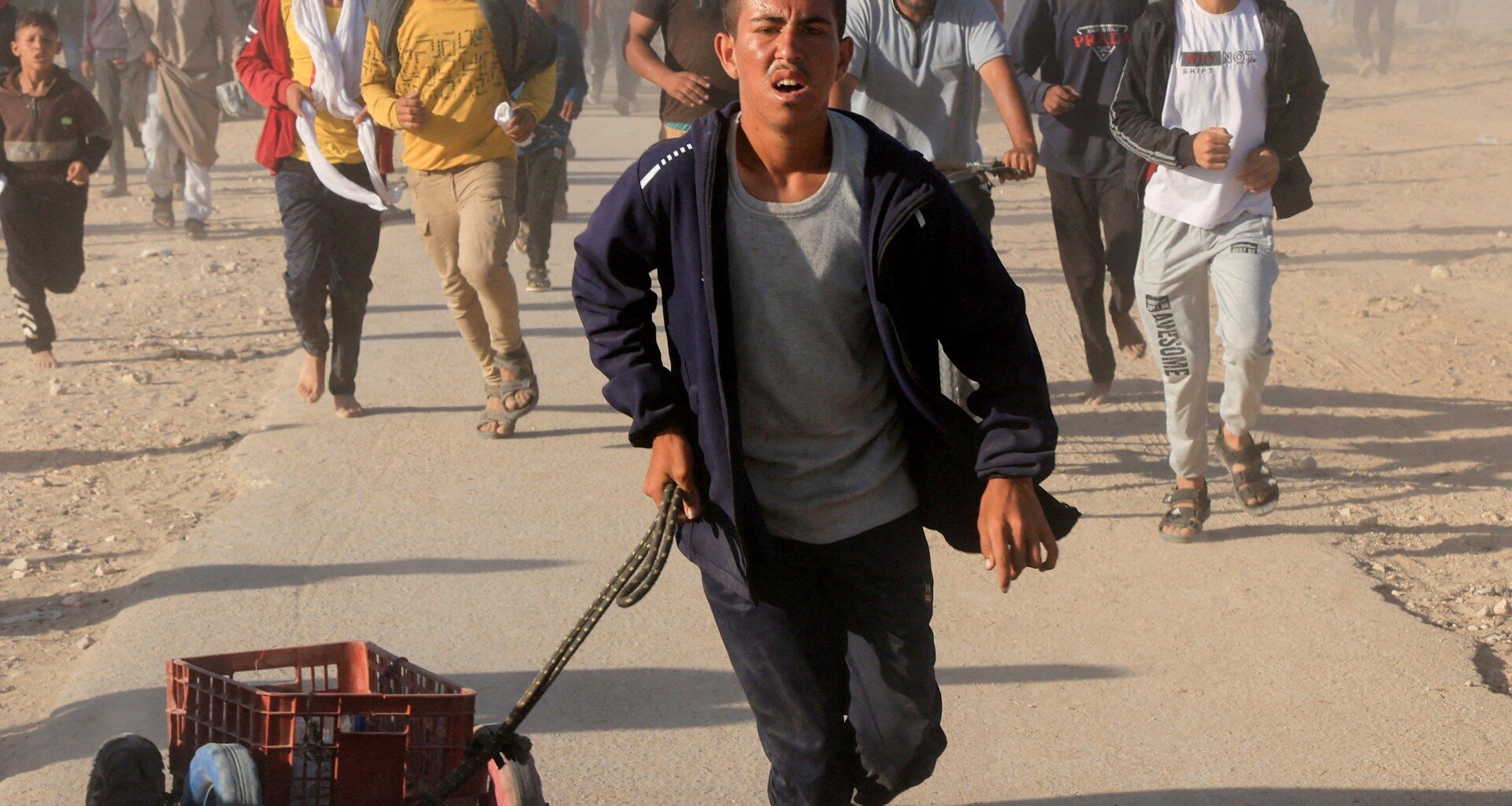 ‘Going hungry’: More than 700 Palestinians killed seeking aid in Gaza | Israel-Palestine conflict News