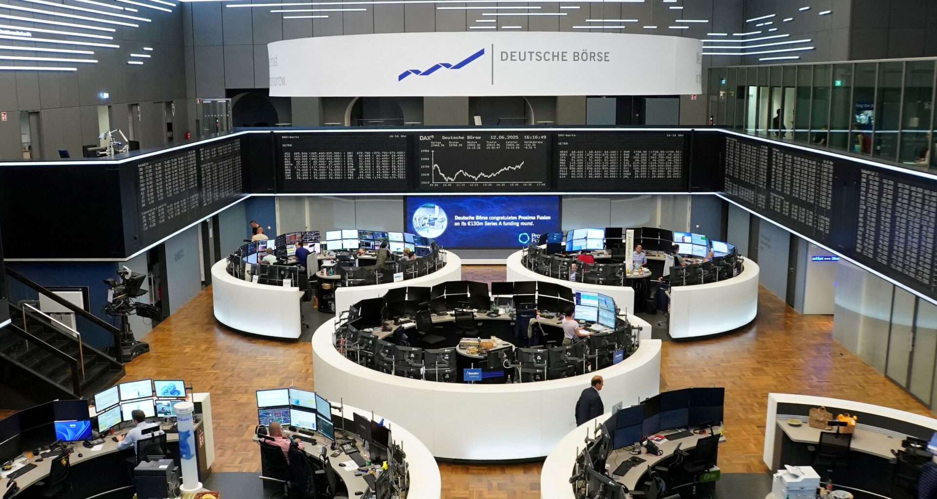 European stocks down with bank and healthcare drag, US-EU tariffs in focus