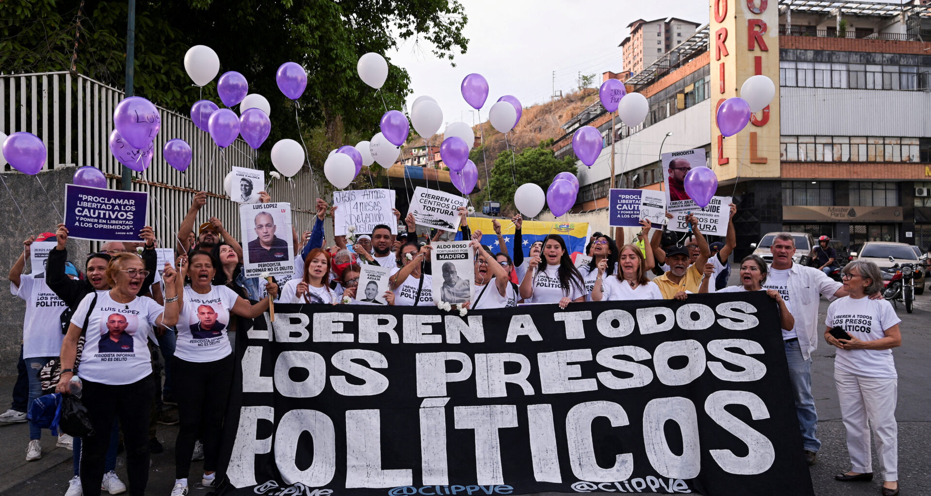 cover Venezuela to investigate Bukele, other officials for alleged detainee abuse