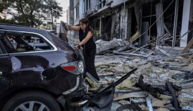 ‘No miracles’: Russia downplays Ukraine talks as deadly attacks continue | Russia-Ukraine war News