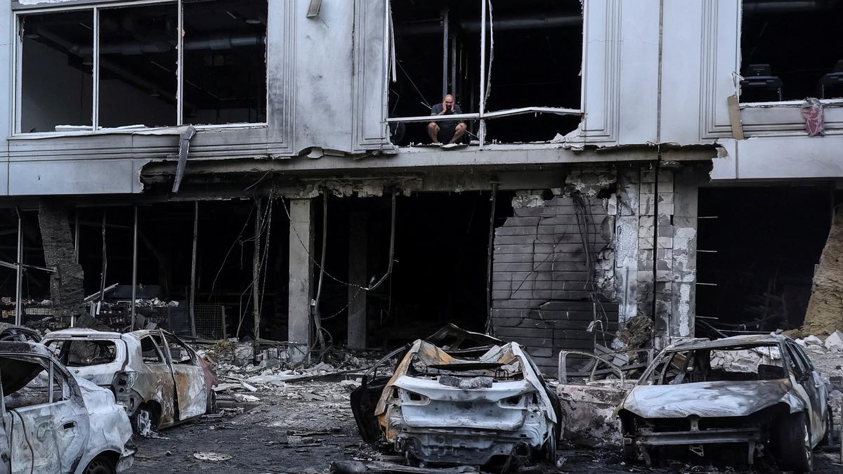 Russia-Ukraine War: 24 wounded in Russian attacks ahead of peace talks