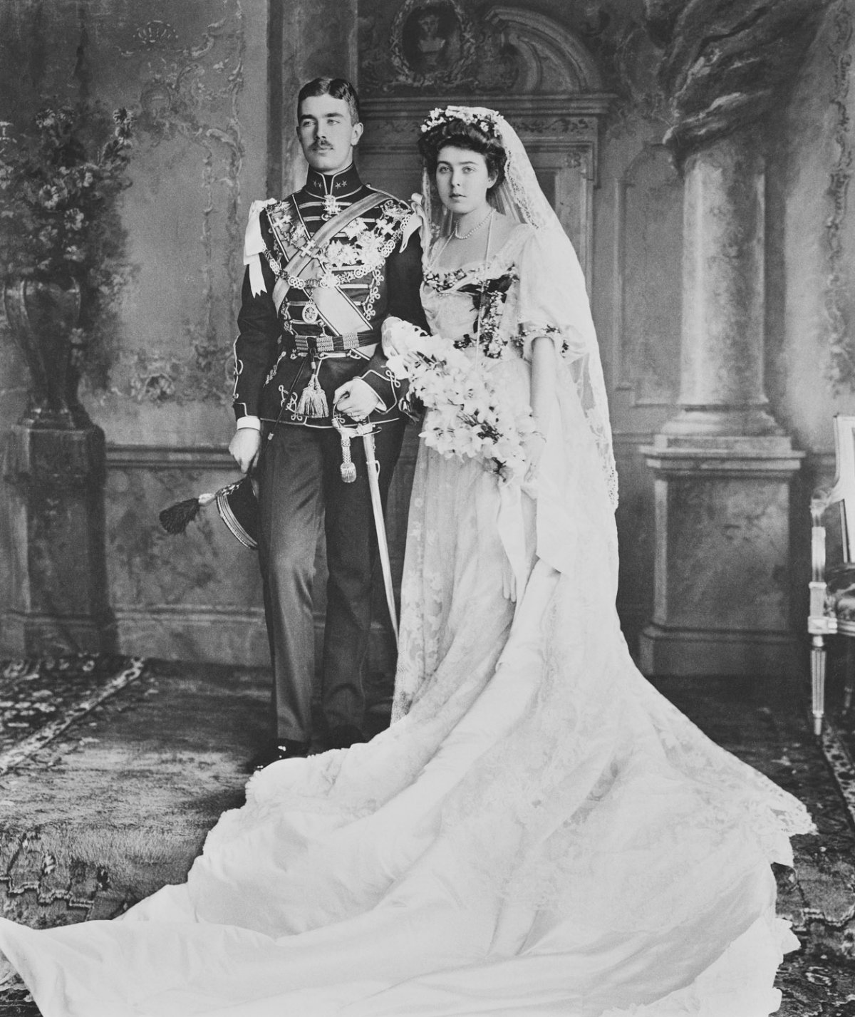 Prince Gustaf and Princess Margaret on their wedding day in Windsor, June 15, 1905 (Royal Collection Trust)